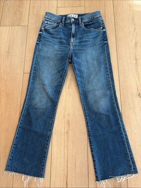 DAZE Women's Blue Crop Frayed Hem Jeans